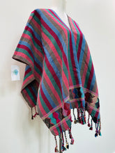 Load image into Gallery viewer, Poncho Telar