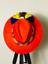 Load image into Gallery viewer, Cholulo Suede Hat