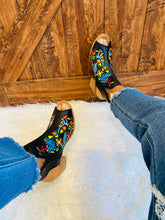 Load image into Gallery viewer, Regina Heels - Black