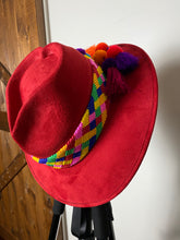 Load image into Gallery viewer, Corazoncito Suede Hat