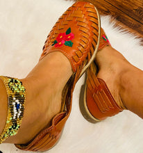 Load image into Gallery viewer, Rosita Huarache