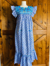 Load image into Gallery viewer, Flower Telar Dress
