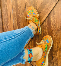 Load image into Gallery viewer, Loafers Otomi - Tan