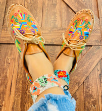 Load image into Gallery viewer, Loafers Otomi - Tan