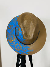 Load image into Gallery viewer, Bird Mexican Hat