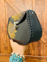 Load image into Gallery viewer, Valeria Crossbody Purse