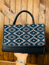 Load image into Gallery viewer, Presumida Crossbody Purse