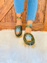 Load image into Gallery viewer, Agave Huarache - Army