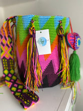 Load image into Gallery viewer, Wayúu Mexican Bag