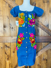 Load image into Gallery viewer, Floreado Denim Dress