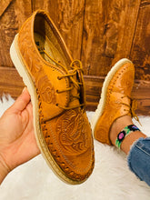 Load image into Gallery viewer, Adelita Loafers - Tan