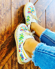 Load image into Gallery viewer, Loafers Otomi - White