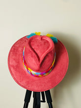 Load image into Gallery viewer, Corazoncito Suede Hat