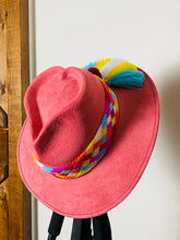 Load image into Gallery viewer, Corazoncito Suede Hat