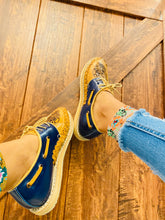 Load image into Gallery viewer, Calavera Adelita Loafer