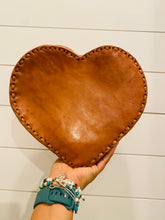Load image into Gallery viewer, Corazoncito Crossbody Purse