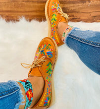 Load image into Gallery viewer, Loafers Otomi - Tan