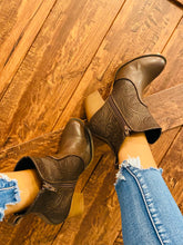 Load image into Gallery viewer, Paulina Boot