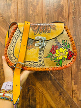 Load image into Gallery viewer, Valeria Crossbody Purse