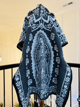 Load image into Gallery viewer, Poncho/Gabán Mexicano /Gorro
