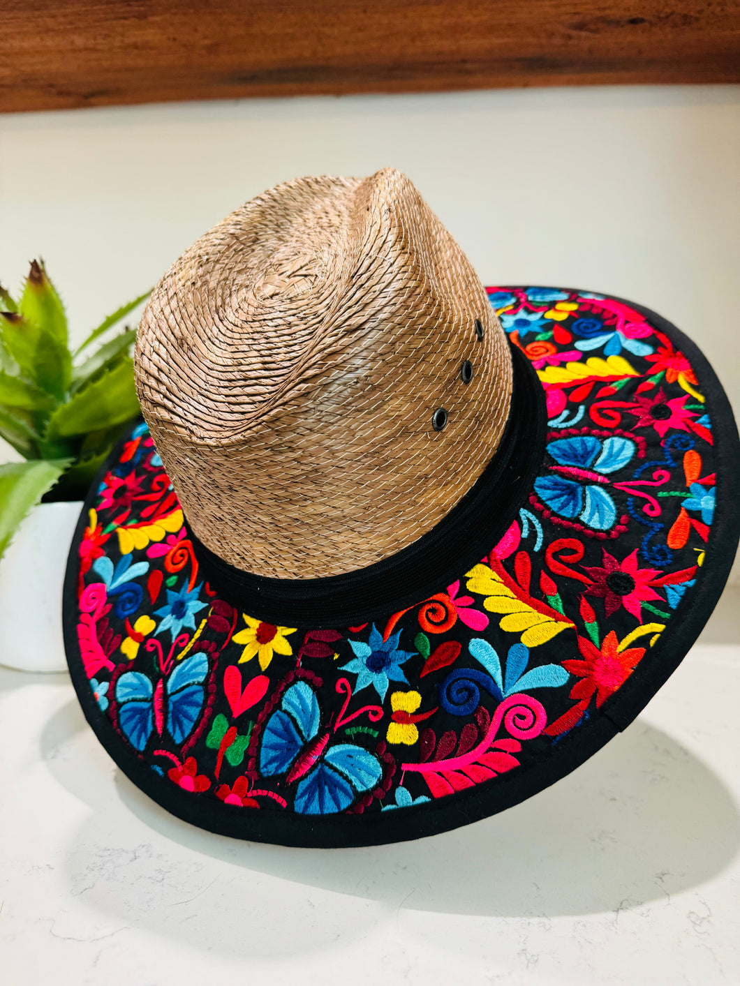 Embroidery Palm Hat