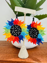 Load image into Gallery viewer, Sunflower’s Earrings
