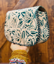 Load image into Gallery viewer, Rosa Crossbody Purse
