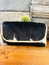Load image into Gallery viewer, Cow Leather Wallet
