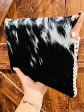 Load image into Gallery viewer, Cow-Print Crossbody Purse
