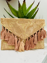Load image into Gallery viewer, Jimena Clutch Bag
