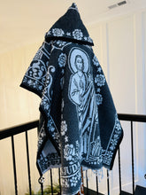 Load image into Gallery viewer, Poncho/Gabán Mexicano /Gorro
