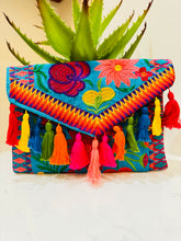 Load image into Gallery viewer, Yazmin Clutch Bag
