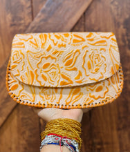 Load image into Gallery viewer, Rosa Crossbody Purse
