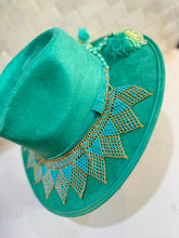 Load image into Gallery viewer, Huichol Suede Hat
