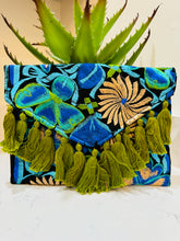 Load image into Gallery viewer, Jimena Clutch Bag
