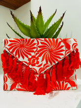 Load image into Gallery viewer, Jimena Clutch Bag
