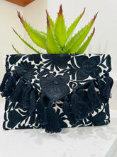 Load image into Gallery viewer, Jimena Clutch Bag
