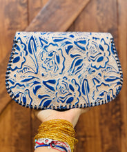 Load image into Gallery viewer, Rosa Crossbody Purse
