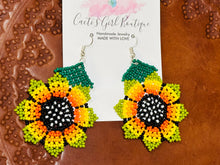 Load image into Gallery viewer, Sunflower Huichol Earrings
