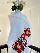 Load image into Gallery viewer, Noche Buena Rebozo
