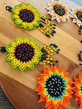 Load image into Gallery viewer, Sunflower  Earrings
