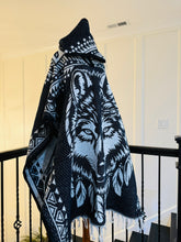 Load image into Gallery viewer, Poncho/Gabán Mexicano /Gorro
