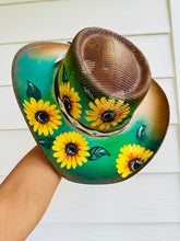 Load image into Gallery viewer, Vintage Painted Hat
