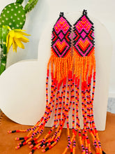 Load image into Gallery viewer, Wixarika Huichol Earrings
