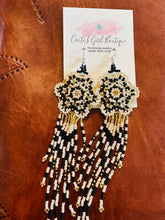 Load image into Gallery viewer, Dalia Huichol Earrings
