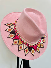 Load image into Gallery viewer, Huichol Suede Hat

