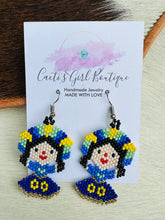 Load image into Gallery viewer, Lele Huichol Earrings
