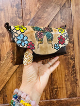 Load image into Gallery viewer, Tlayolotl Crossbody Purse
