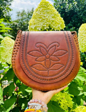 Load image into Gallery viewer, Yoyis Crossbody Purse
