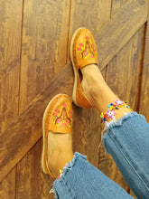 Load image into Gallery viewer, Cowgirl huarache
